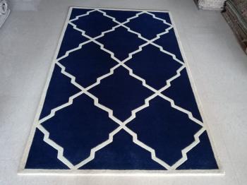 Blue-White Moroccan Clover Rug Manufacturers in Upper Siang